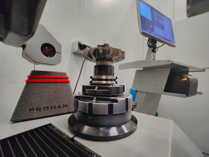 Formen- und Werkzeugbau Drahterosion | Senkerosion | Schleifen | Polieren